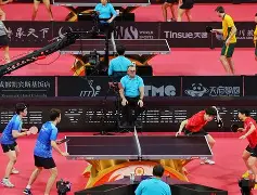 费耶诺德对阿贾克斯精彩纷呈的比赛